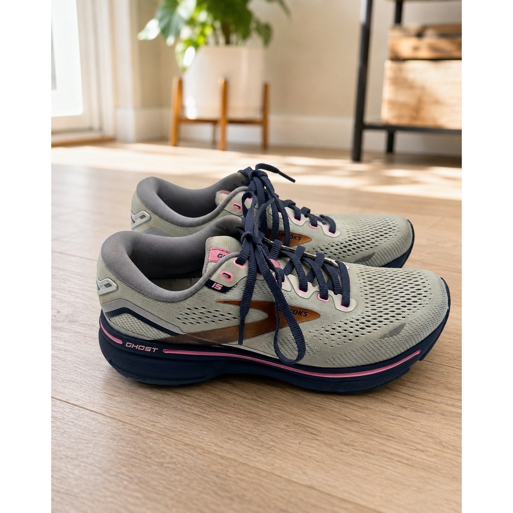 Brooks Ghost 15 Women Running Shoes Oyster Pink Navy Blue 1203821B020 Size 8.5